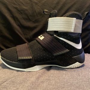 Size 14 Lebron Soldier 10s